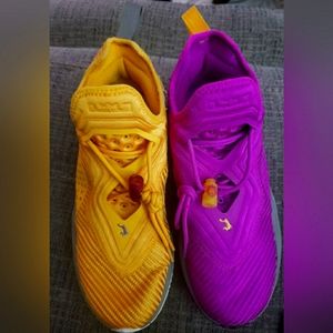 LEBRON SOLDIER XIV 14 LA LAKERS PURPLE SOLAR SNEAKERS CK 6024500 😃
